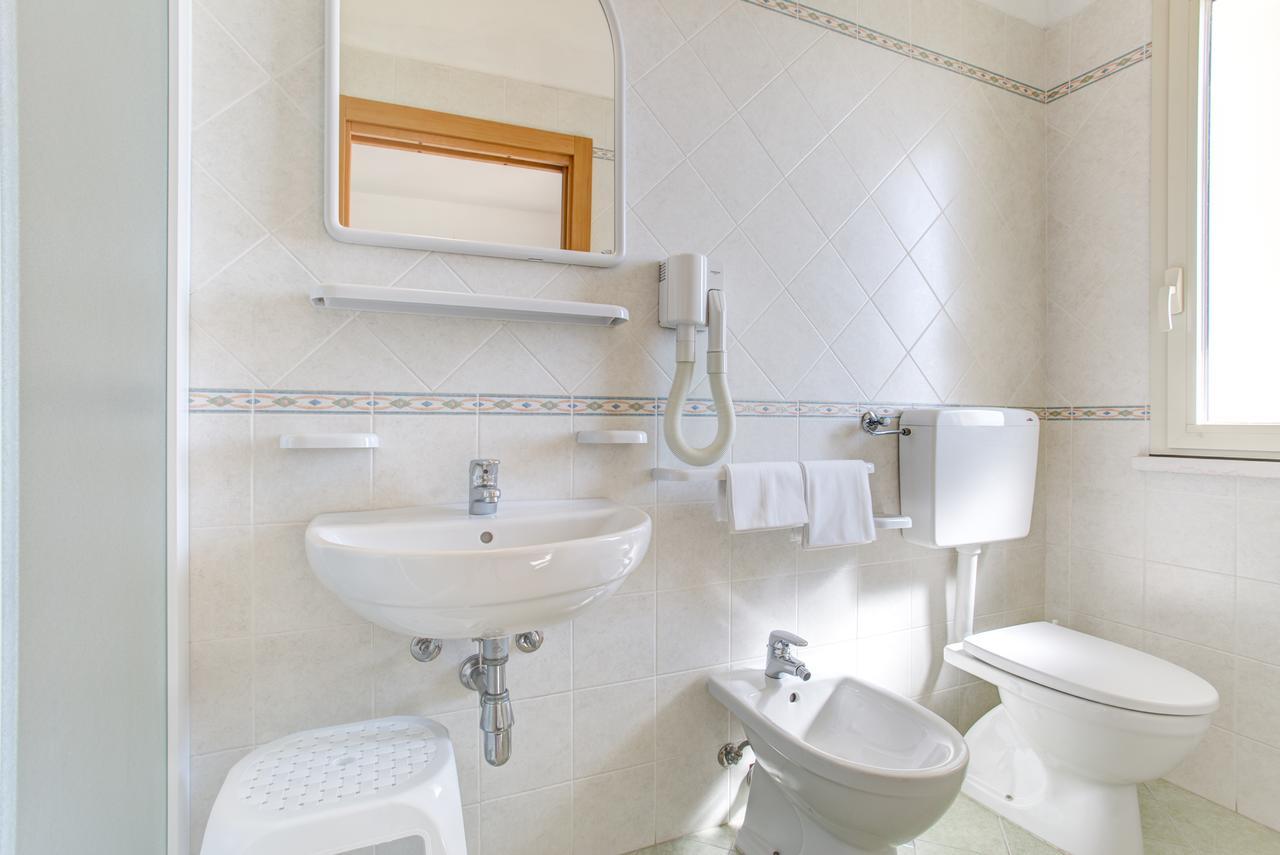 Hotel Amedea Червия Экстерьер фото